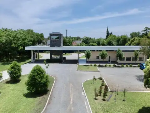 LOTE DE TERRENO EN LUGAR PRIVILEGIADO EN BARRIO CERRADO SAINT JOSEPH