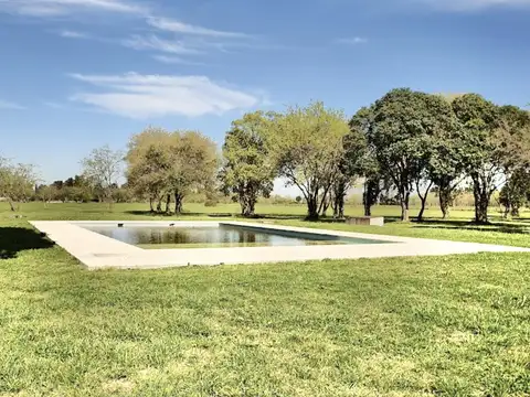 Terreno en Venta 30  mts Fondo