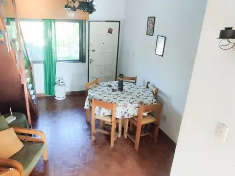 Depto Tipo Casa en Venta de 3 dormitorios
