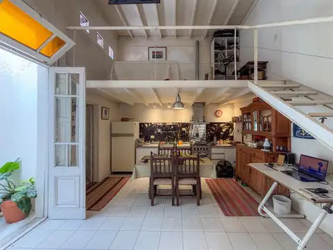 Depto Tipo Casa en Venta de 2 ambientes