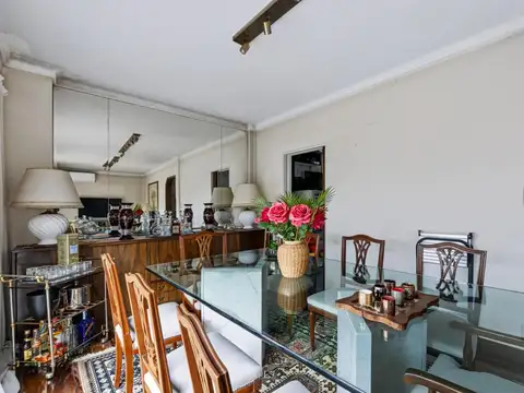 Depto Tipo Casa 4 ambientes con 3 baños