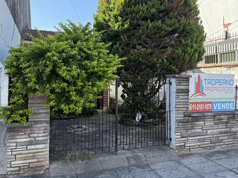 Depto Tipo Casa en Venta de 4 ambientes