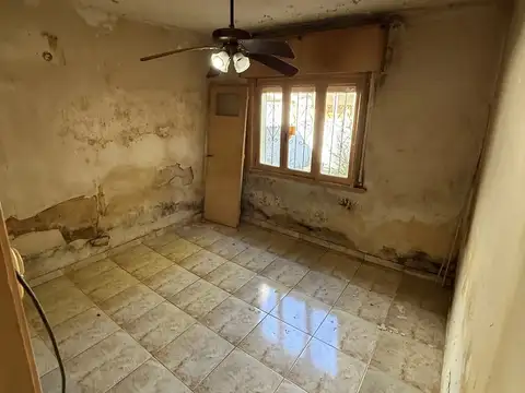 Depto Tipo Casa 4 ambientes con 1 baño