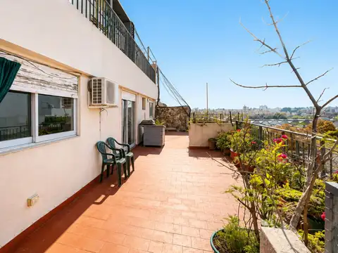 Departamento en Venta en Villa Luro, USD 275.000