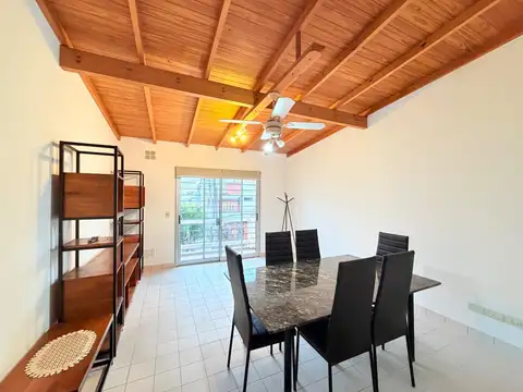 Depto Tipo Casa en Alquiler en Ramos Mejia, $ 890.000
