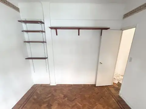 Lautaro 100, Piso 2