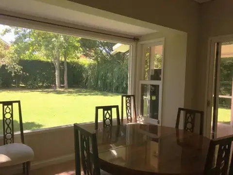 Casa 3 ambientes con 3 baños