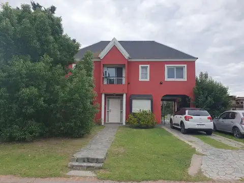 CASA EN VENTA EN COUNTRY BOCA RATON PILAR 