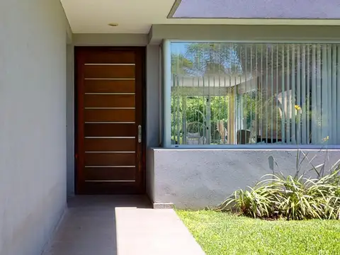 Casa en Venta en Manuel B Gonnet, USD 420.000