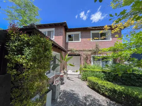 Casa en Venta de 4 dormitorios