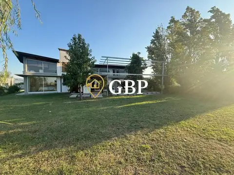 Casa en alquiler anual Canning Barrio La Alameda