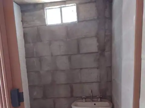 Local en Alquiler en General Rodriguez, $ 400.000