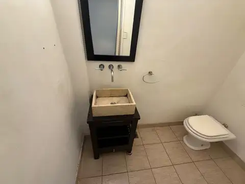 Oficina en Alquiler en Retiro, $ 400.000