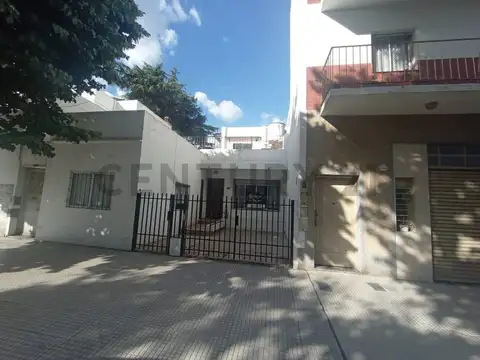 PH 3 ambientes en venta en Mataderos