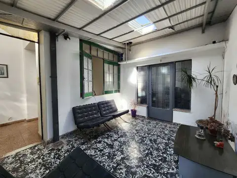 Depto Tipo Casa en Venta de 5 ambientes