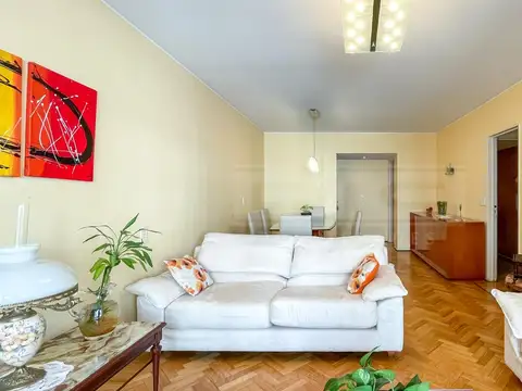 Departamento 4 ambientes con 2 baños