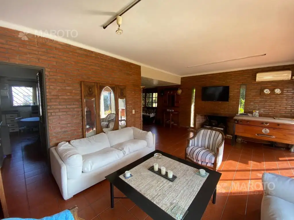 Casa en Barrio Cerrado Los Horneros de 3 dormitorios