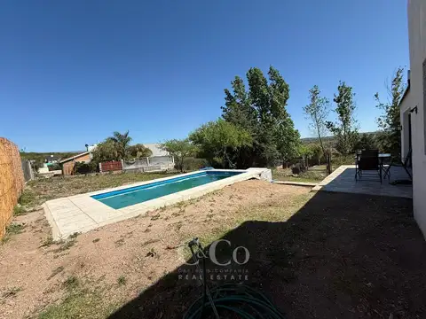 Casa en Venta con 1 cochera