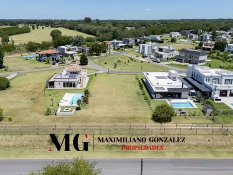 Terreno en Venta 40  mts Fondo