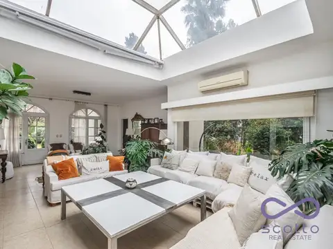 Venta | Casa de 6 ambientes con 3 suites sobre lote de 1.016 m² y Pileta en Barrio La Chacra, Pilar