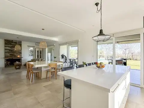 Casa en Alquiler en La Reserva Cardales | Fondo al Golf | 6 Dormitorios | Piscina