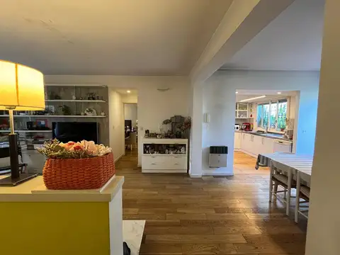 Depto Tipo Casa en Venta 46 años