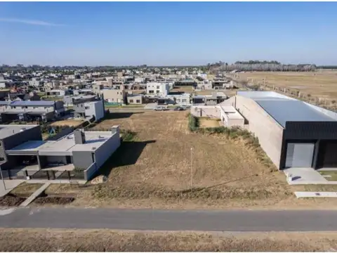 Terreno en Venta 17  mts Frente