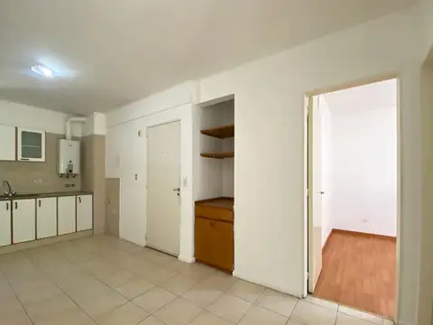 Departamento en Alquiler en Republica De La Sexta, $ 320.000