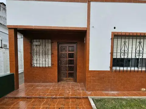 Casa en Venta con 8 cocheras