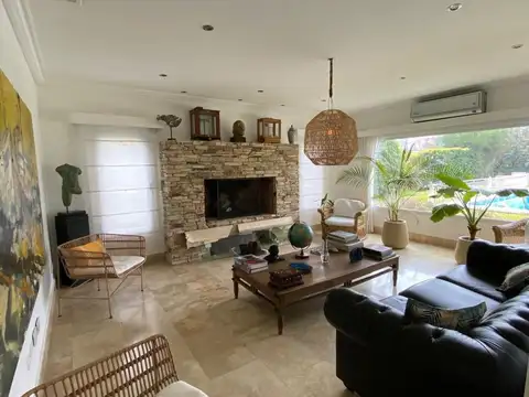 Casa en Venta en Belen De Escobar, USD 495.000