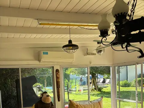 Casa 4 ambientes con 3 baños