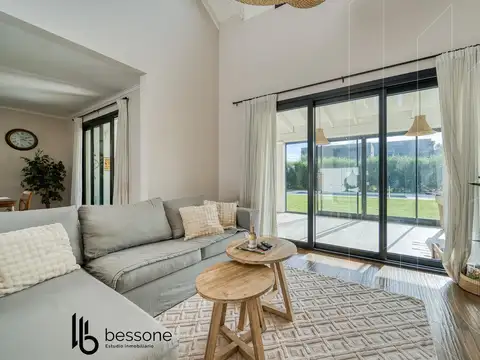 Casa en Venta al Este