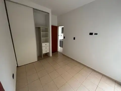 Depto Tipo Casa en Alquiler de 1 dormitorio
