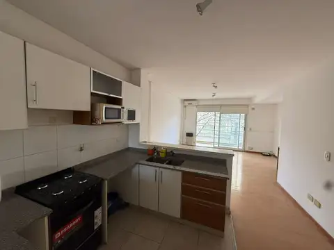 Avenida Melián 3500, Piso 3