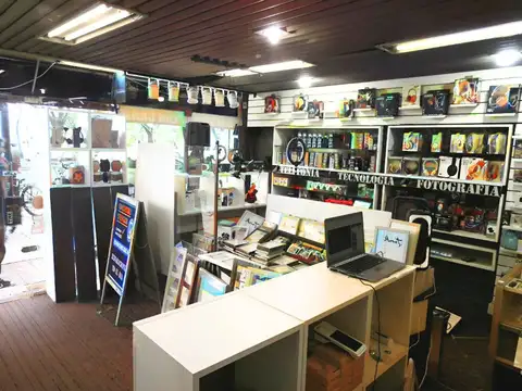 Local en Venta 50 años