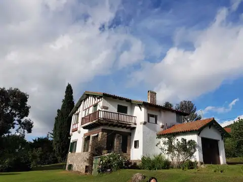 Casa en Venta en La Cumbre, USD 489.000