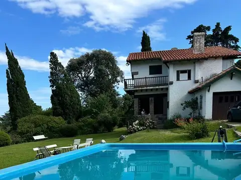 Casa en Venta al Oeste