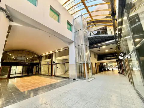 Local en Venta en Centro, USD 1.050.000