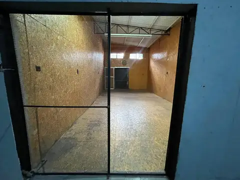 Local en Alquiler en Valentín Alsina, $ 2.500.000