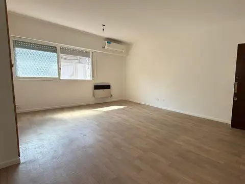 Juan Bautista Justo 2400