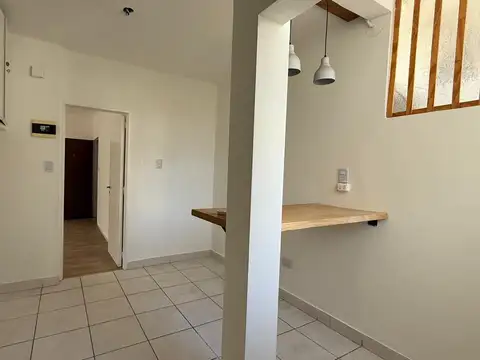 Depto Tipo Casa en Venta con 1 cocheras