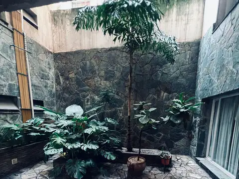 Av. Gral Paz 100, Piso 2º C