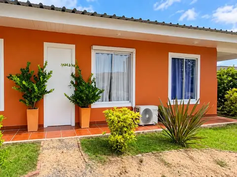 Casa en Venta en Laguna Azul, USD 84.999