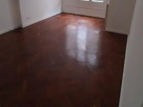 Departamento en alquiler - 2 Dormitorios 2 Baños - Recoleta