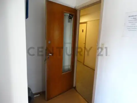 Rivadavia 3100, Piso 5