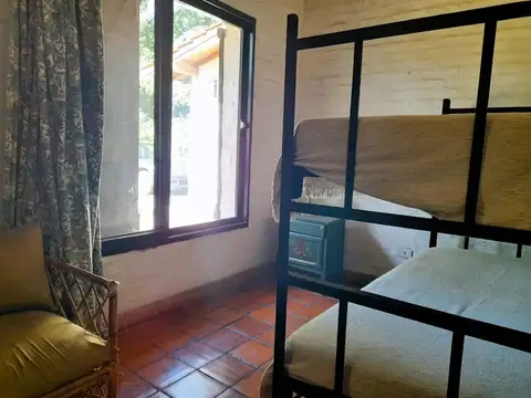 Casa con gran jardín en Robles del Monarca – Pilar