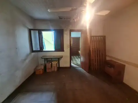 Depto Tipo Casa en Venta 70 años