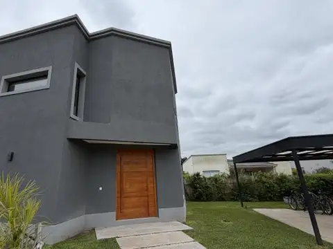 Casa en Venta en La cañada de Pilar, USD 198.000