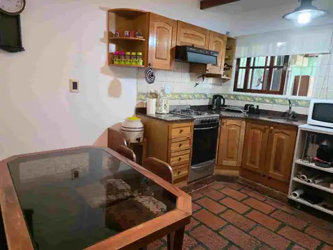 Depto Tipo Casa en Venta de 4 ambientes