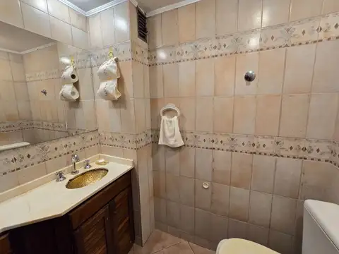 Depto Tipo Casa en Venta con 1 cocheras